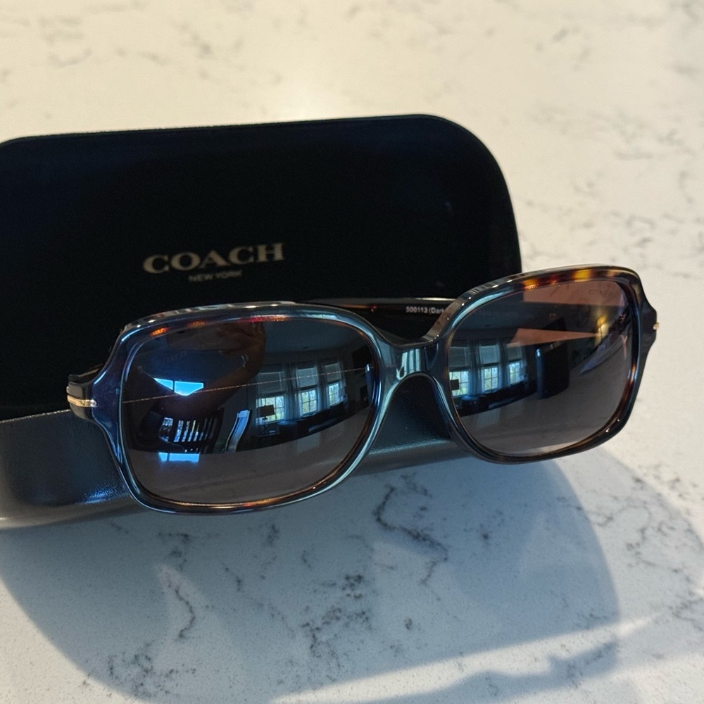 Coach HC 8116 Blair Tortoise Sunglasses Brown Gradient Lens w/ Case NWOT - Picture 10 of 11